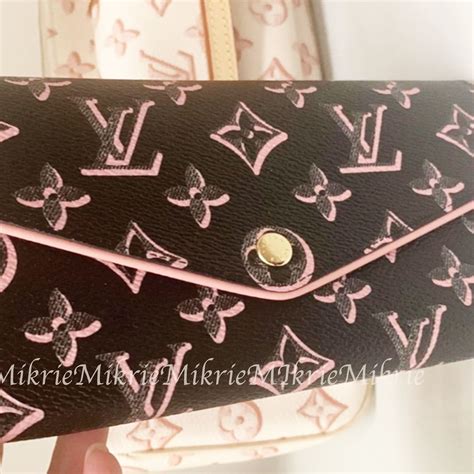 lv epi sarah wallet|sarah wallet in monogram.